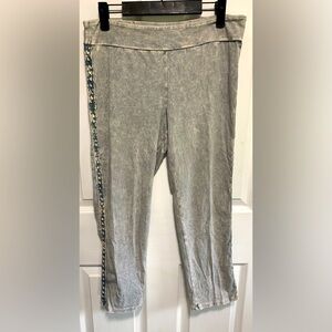 Chatoyant Women's Grey Casual Cropped Capri Leggings Side Lace Detail Large Yoga